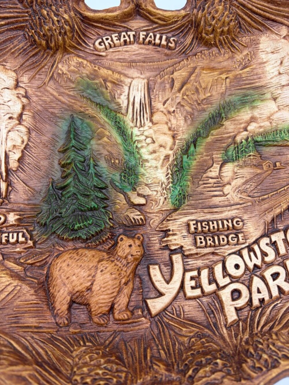 Vintage TACO Yellowstone Park Faux Wood Resin Wall Bowl Tray Old Faithful 11.5in - Picture 5 of 7